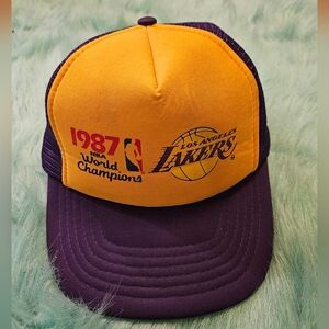 Rare VTG 1987 Lakers NBA World Champions Hat